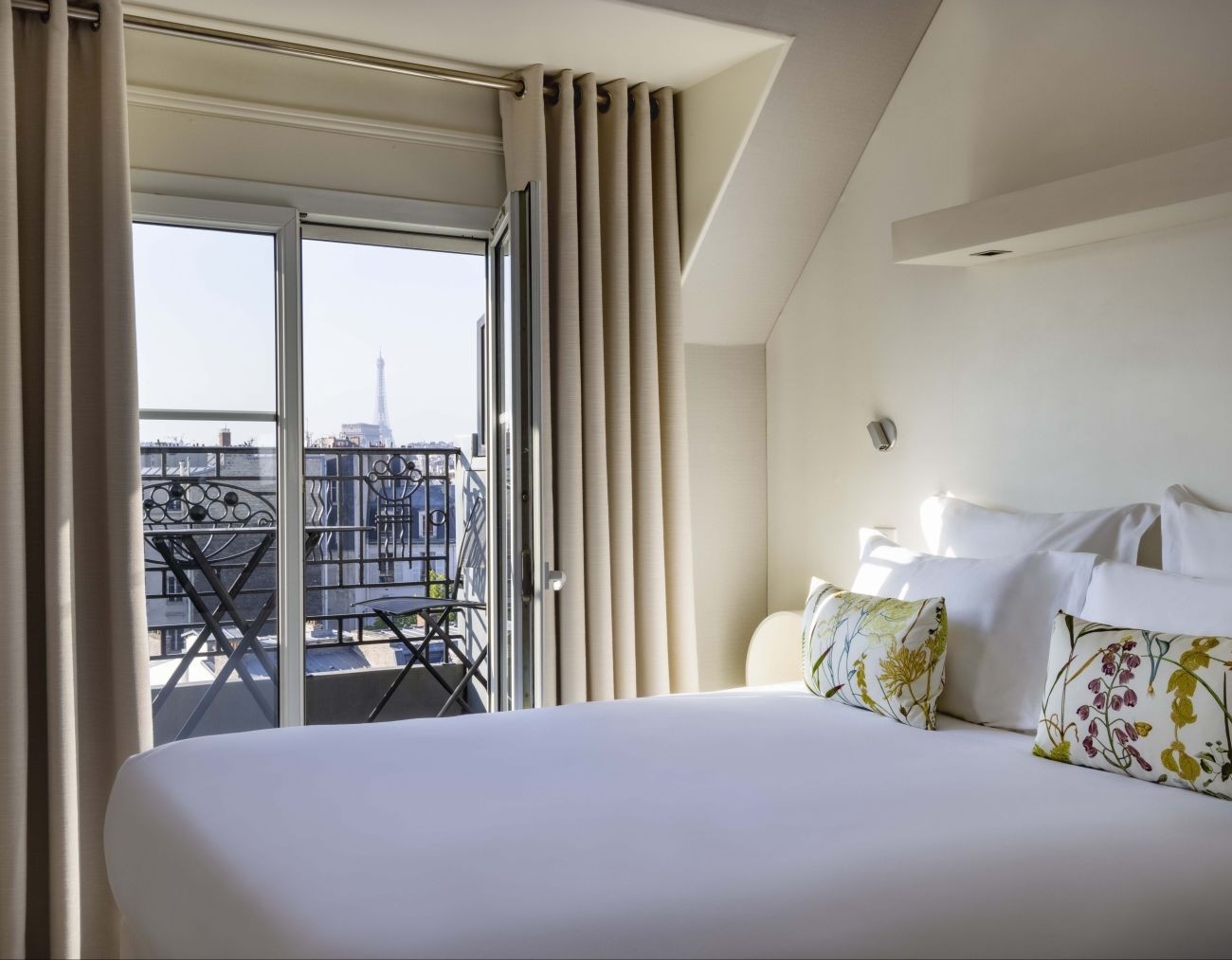 Hotel de Banville Paris - Luxe Room