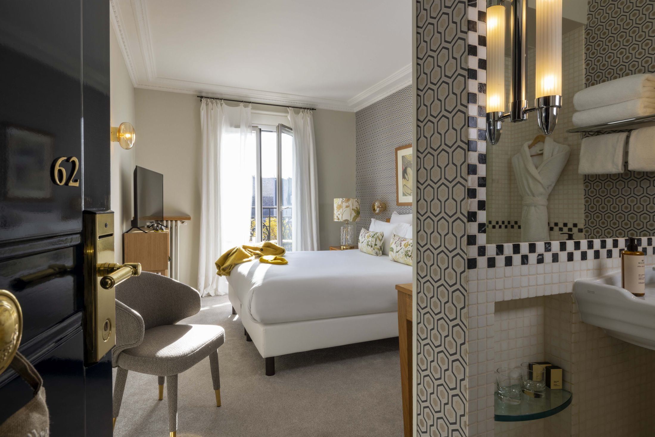 Hotel de Banville - Superior Room